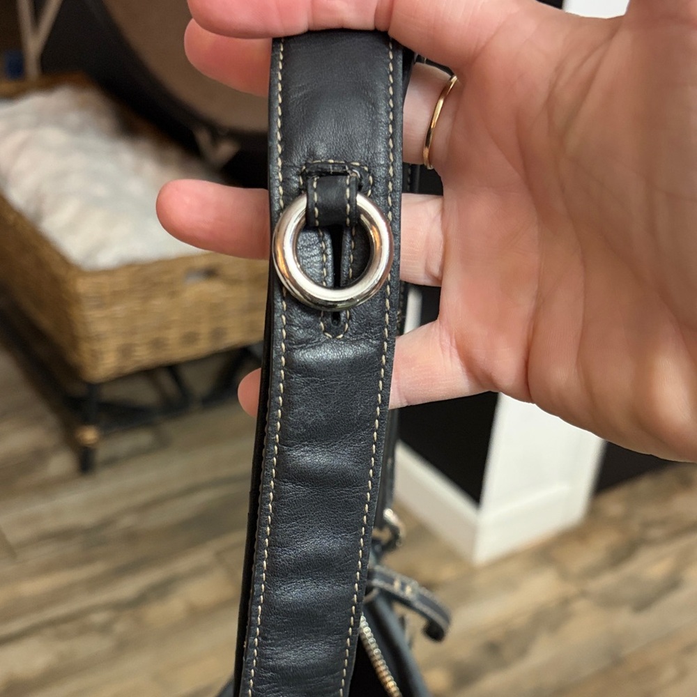 Coach Vintage Style 3574 Black Signature Designer Shoulder Bag or Crossbody - Picture 3 of 9